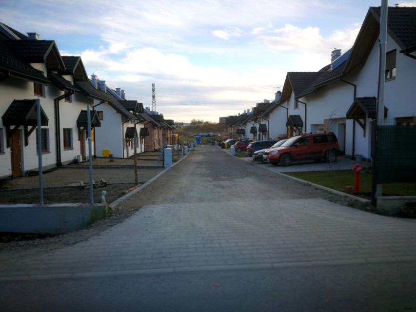 Dom Modlnica sprzedaż