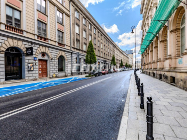 Budynek użytkowy Warszawa