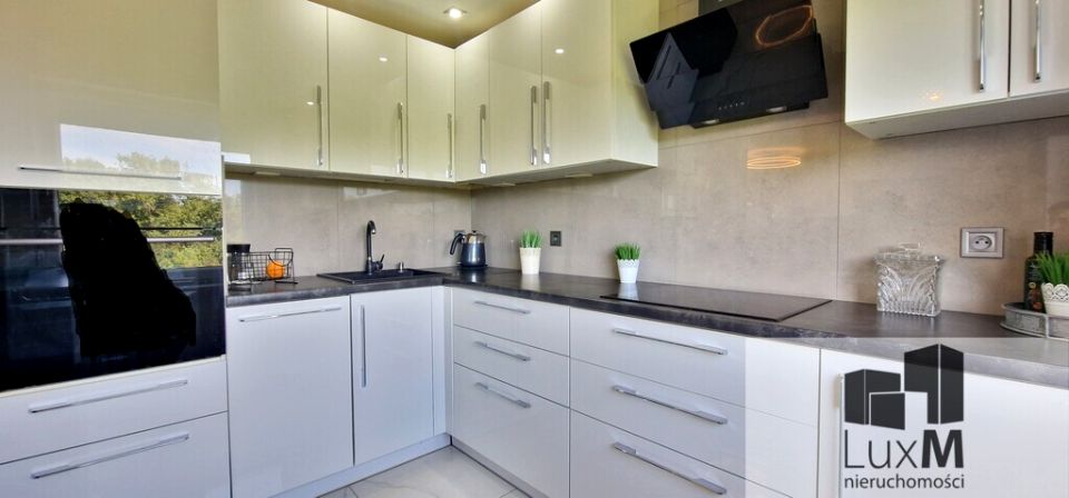 Mieszkanie blok mieszkalny sprzedaż