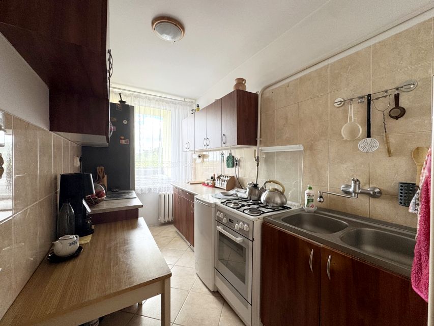 Mieszkanie blok mieszkalny przy lesie