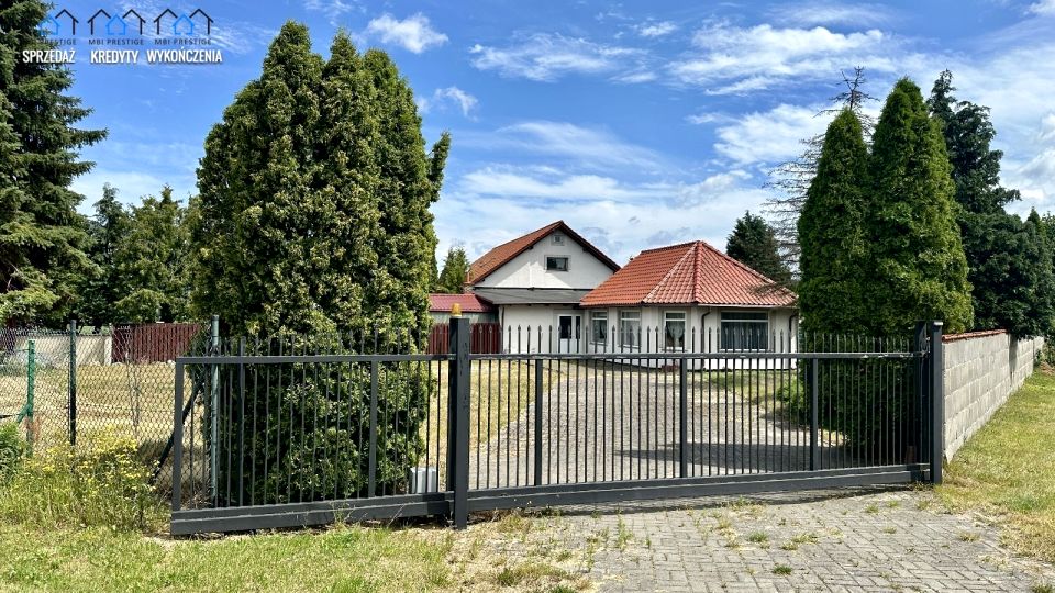 Budynek użytkowy Dzierżążno