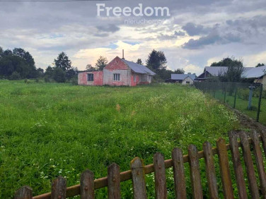 Działka Opaka