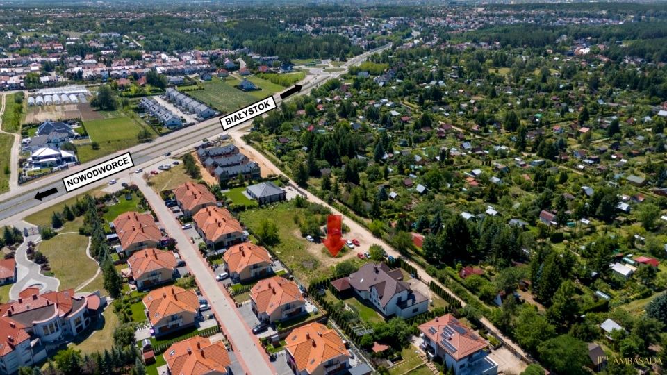 Pusta działka Nowodworce