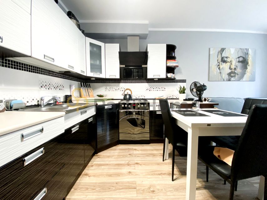 Mieszkanie blok mieszkalny sprzedaż