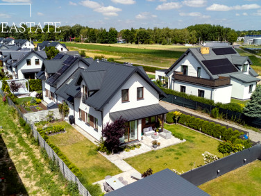 Dom Pęcice