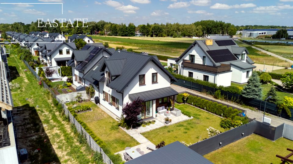 Dom Pęcice