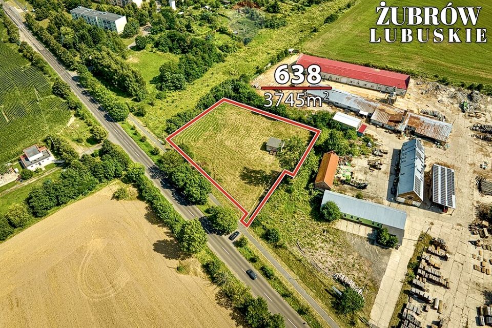 Działka inwestycyjna Żubrów