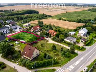 Działka nad jeziorem
