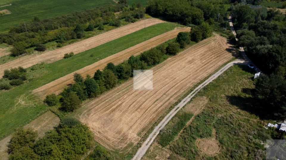 Działka nad rzeką