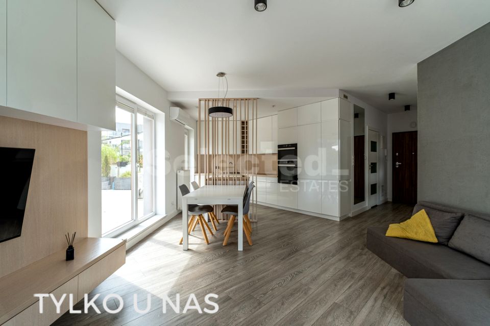 Mieszkanie blok mieszkalny przy lesie