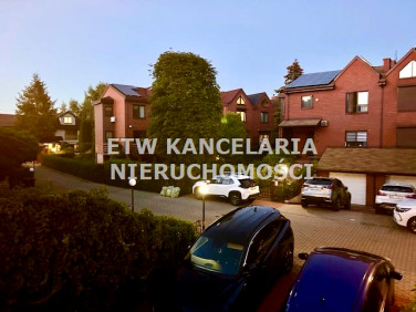 Dom Warszawa