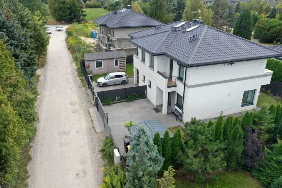Dom Łomianki Dolne