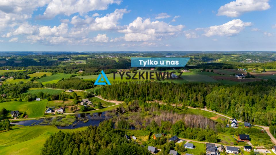 Działka przy lesie