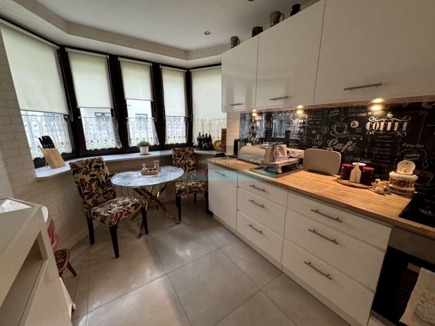 Mieszkanie blok mieszkalny sprzedaż