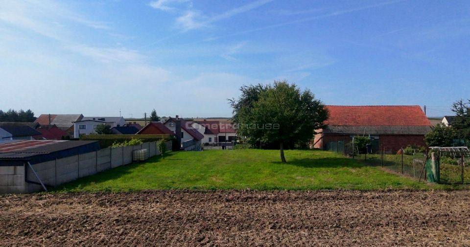 Ogrodzona działka Biedrzychowice