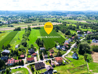 Zabudowana działka Jeziorzany