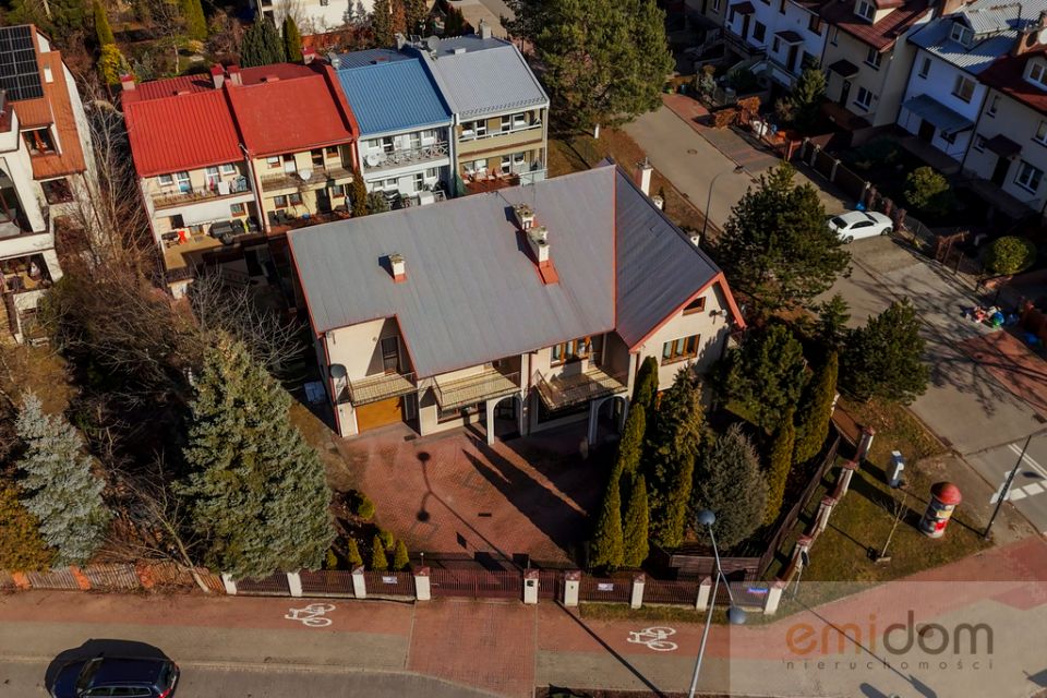 Budynek użytkowy Warszawa