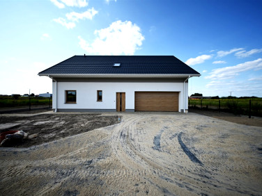 Dom wolnostojący sprzedaż