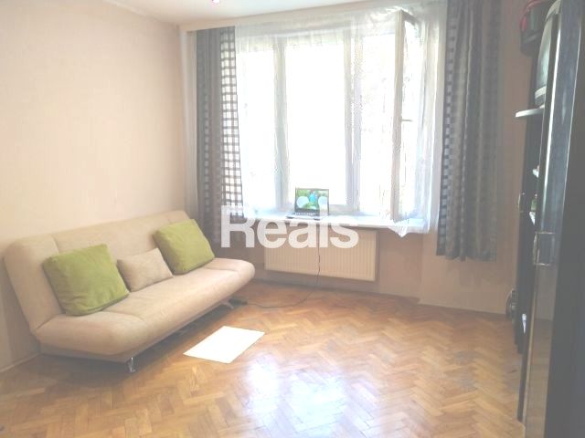 Mieszkanie blok mieszkalny Warszawa