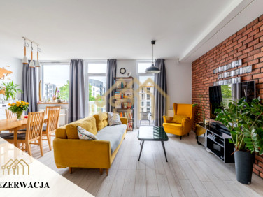 Mieszkanie nad jeziorem