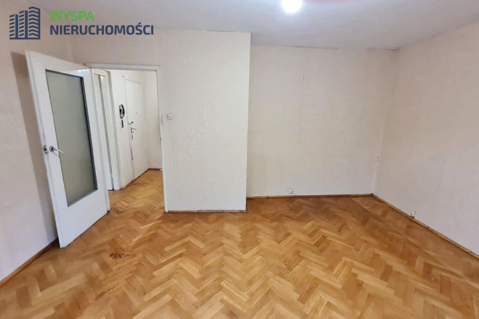 Mieszkanie blok mieszkalny Wrocław