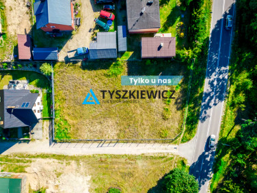 Działka przy lesie