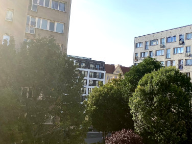 Mieszkanie blok mieszkalny nad rzeką