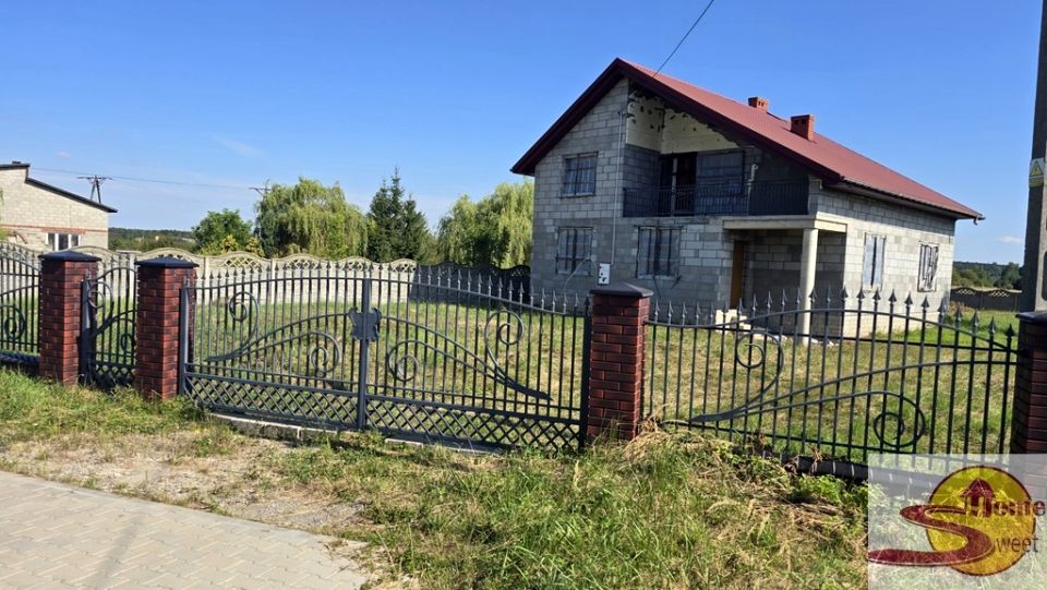 Dom Dąbrówka Zabłotnia