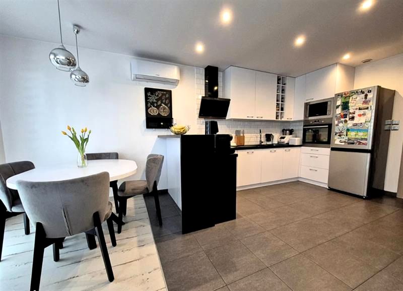 Mieszkanie blok mieszkalny sprzedaż