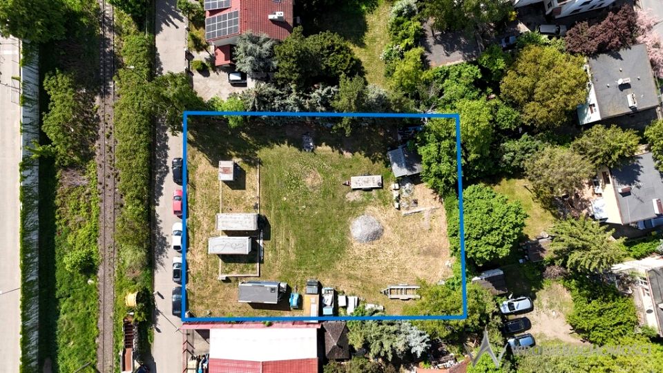 Ogrodzona działka wynajmę