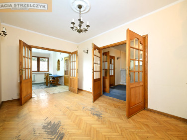 Dom Warszawa