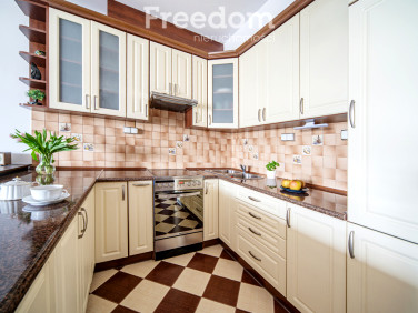 Mieszkanie blok mieszkalny sprzedaż