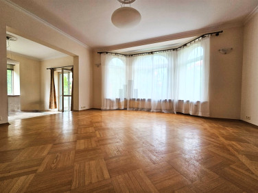 Dom Warszawa