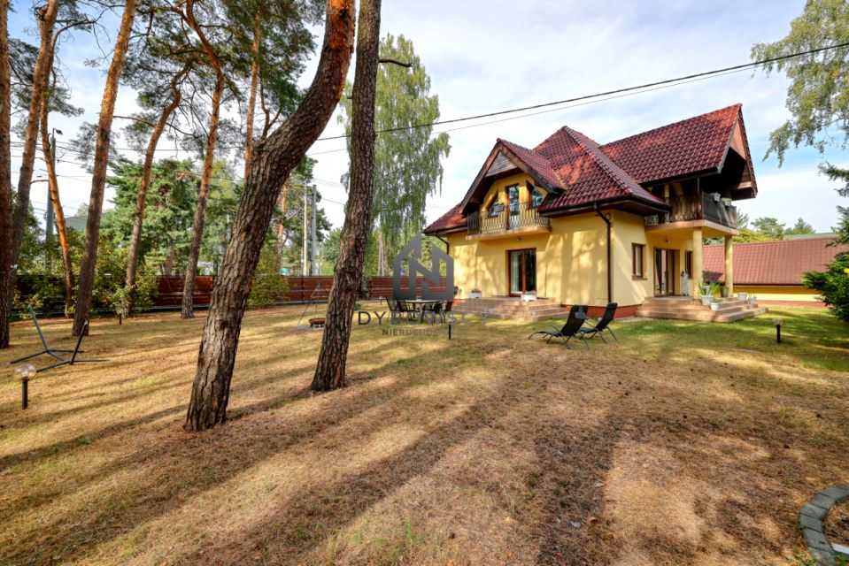 Dom Józefów