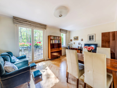 Mieszkanie blok mieszkalny przy lesie