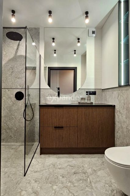 Mieszkanie przy lesie