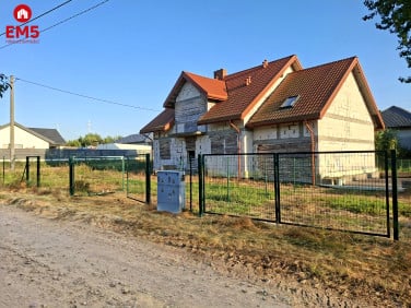 Dom Żółtki