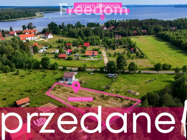 Działka przy lesie