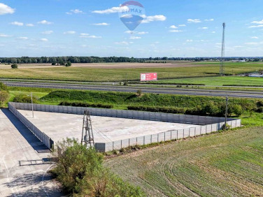 Działka usługowa Buk