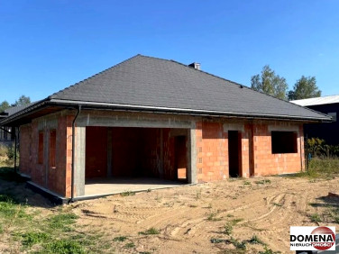Dom z parkingiem