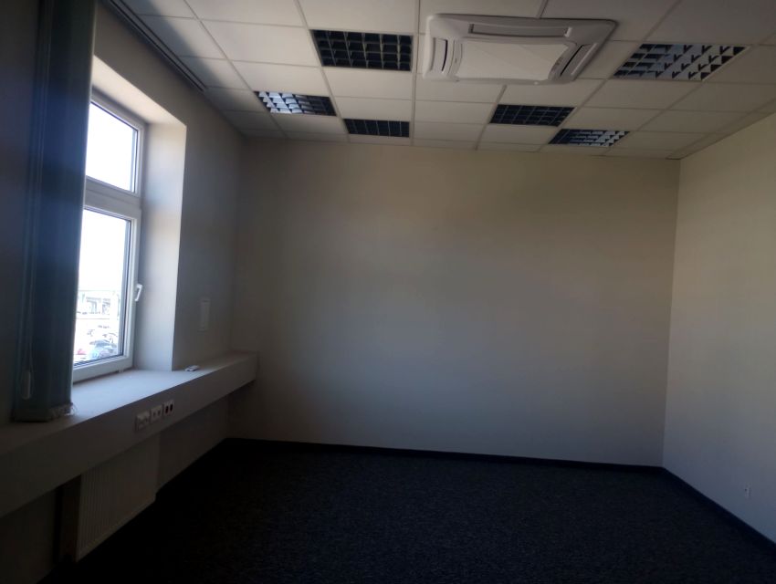 Budynek użytkowy Warszawa