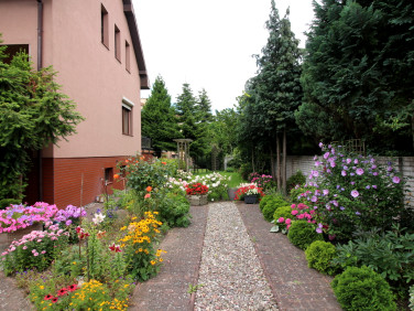 Dom wolnostojący sprzedaż