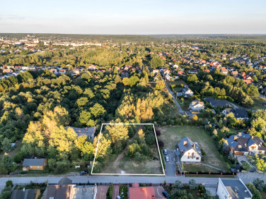 Działka przy lesie