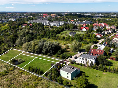 Działka przy lesie