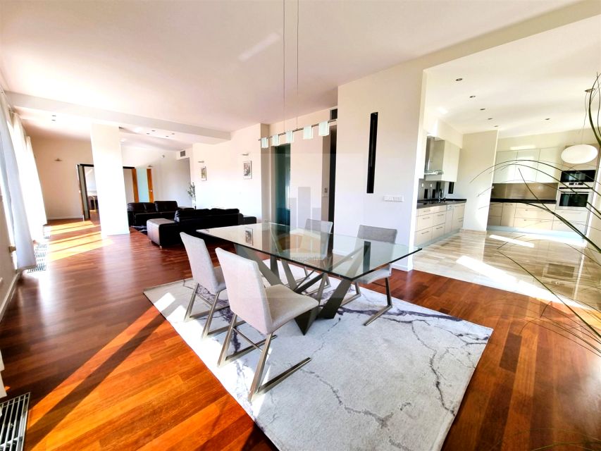 Mieszkanie apartamentowiec Warszawa