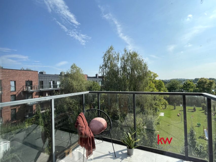 Mieszkanie apartamentowiec nad jeziorem