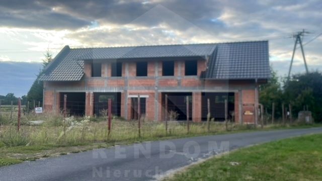 Dom Dębie