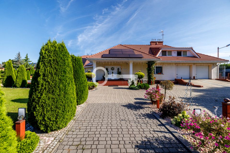 Dom Straszyn sprzedaż