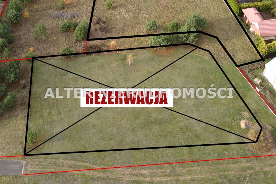 Pusta działka Zalesiany