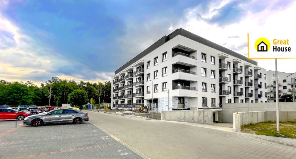 Mieszkanie blok mieszkalny przy lesie